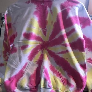 Barefoot Bar sweatshirt.  Girls size 10/12